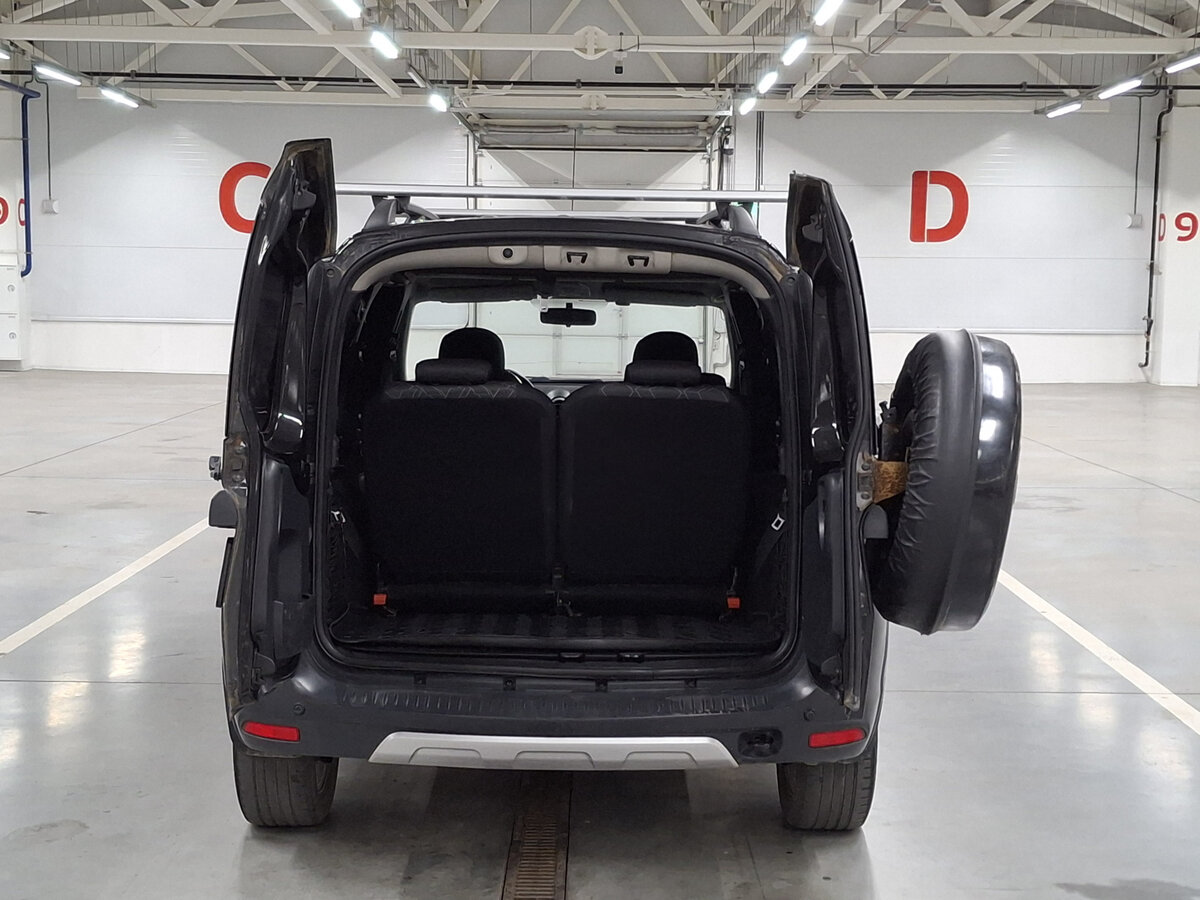 Лада (ВАЗ) Ларгус б/у, 2020, Механическая. Фото: #8