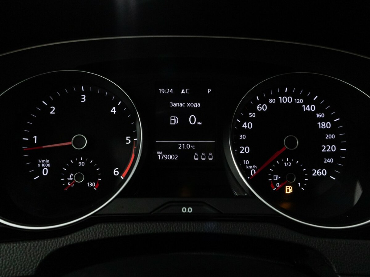 Фольксваген Пассат б/у, 2019, Роботизированная. Фото: #11