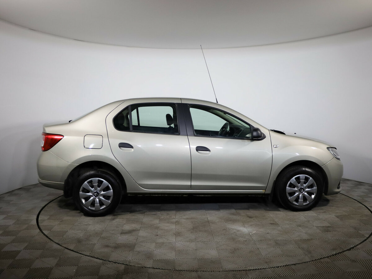 Рено Логан б/у, 2015, Механическая. Фото: #3