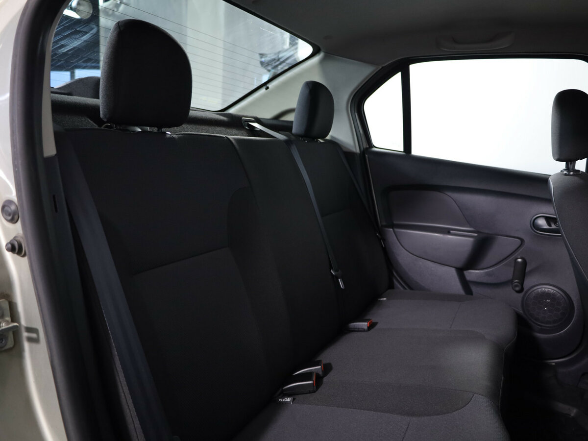 Рено Логан б/у, 2015, Механическая. Фото: #12