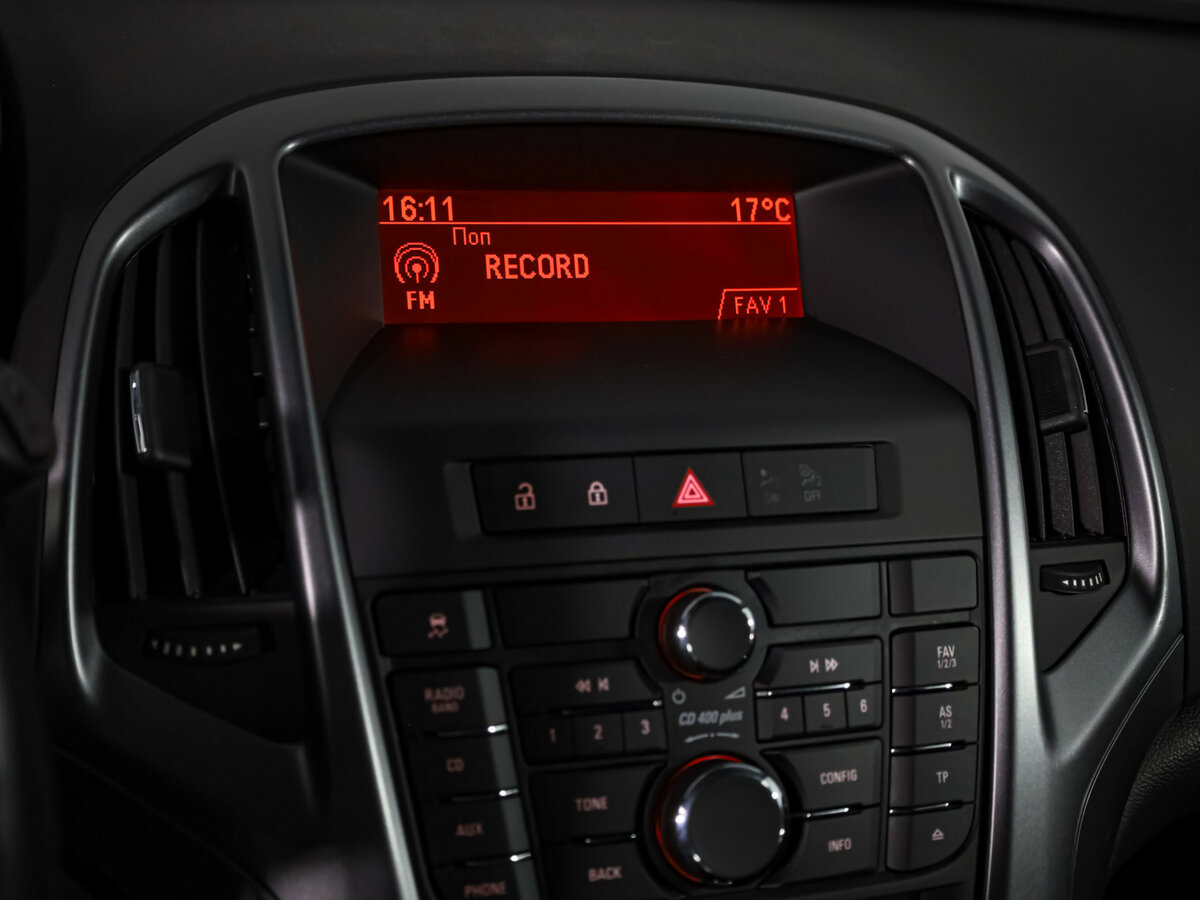 Опель Астра б/у, 2014, Автоматическая. Фото: #13