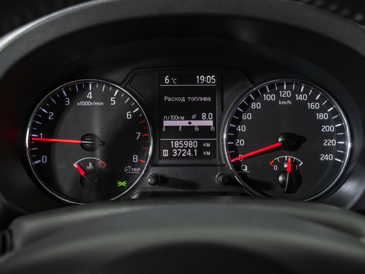 Ниссан Икс-Трейл б/у, 2014, Механическая. Фото: #9