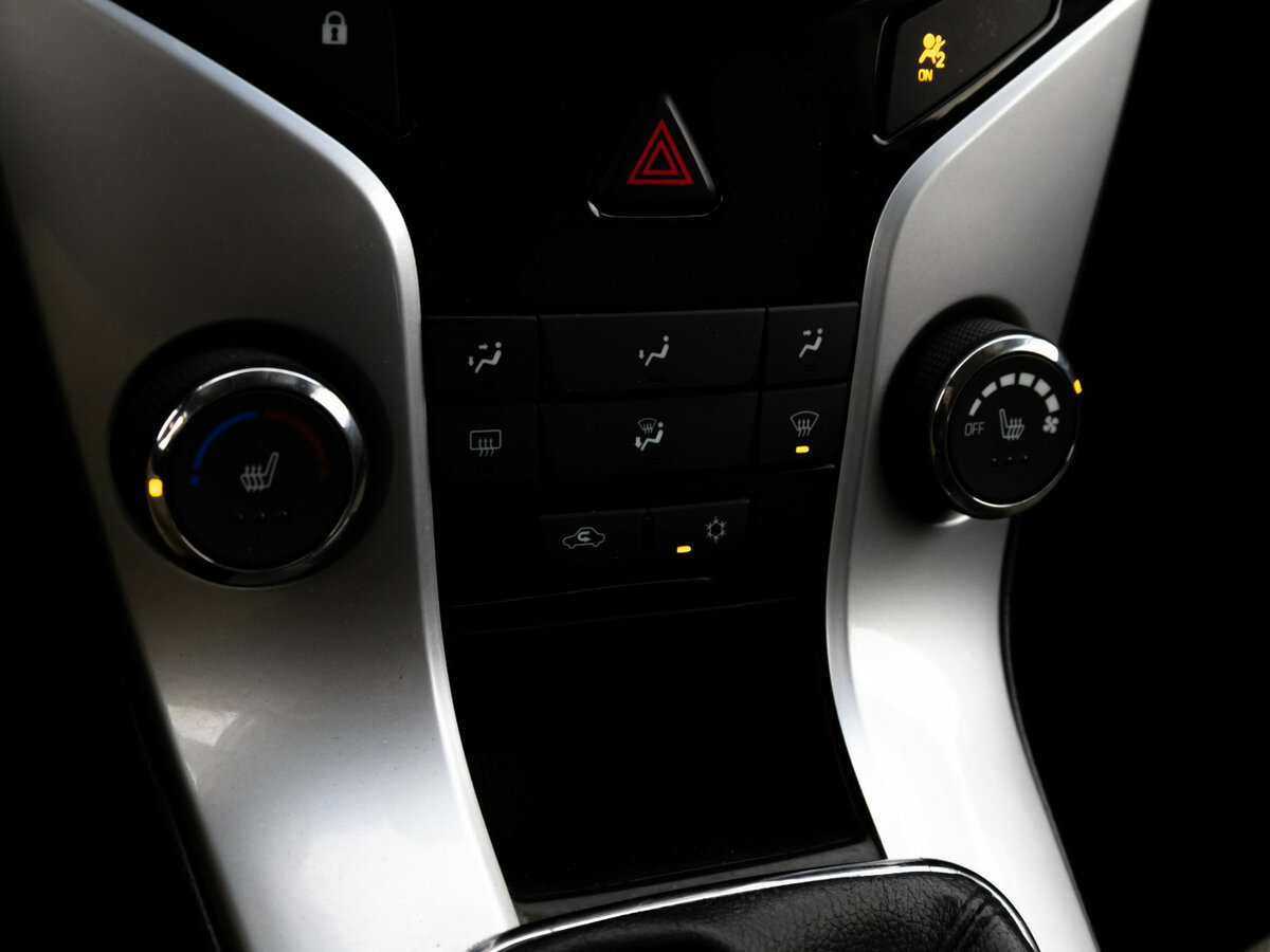 Шевроле Круз б/у, 2013, Механическая. Фото: #10