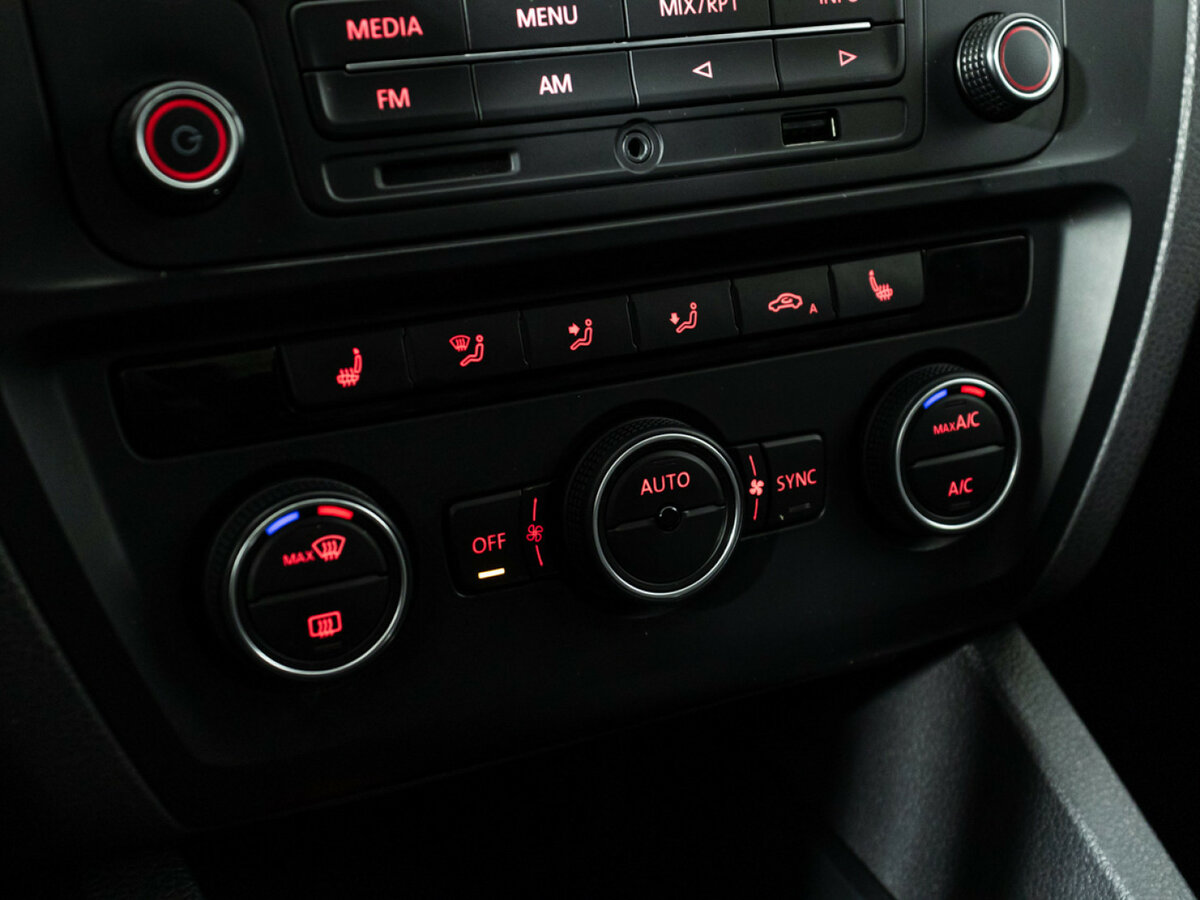 Фольксваген Джетта б/у, 2016, Автоматическая. Фото: #14