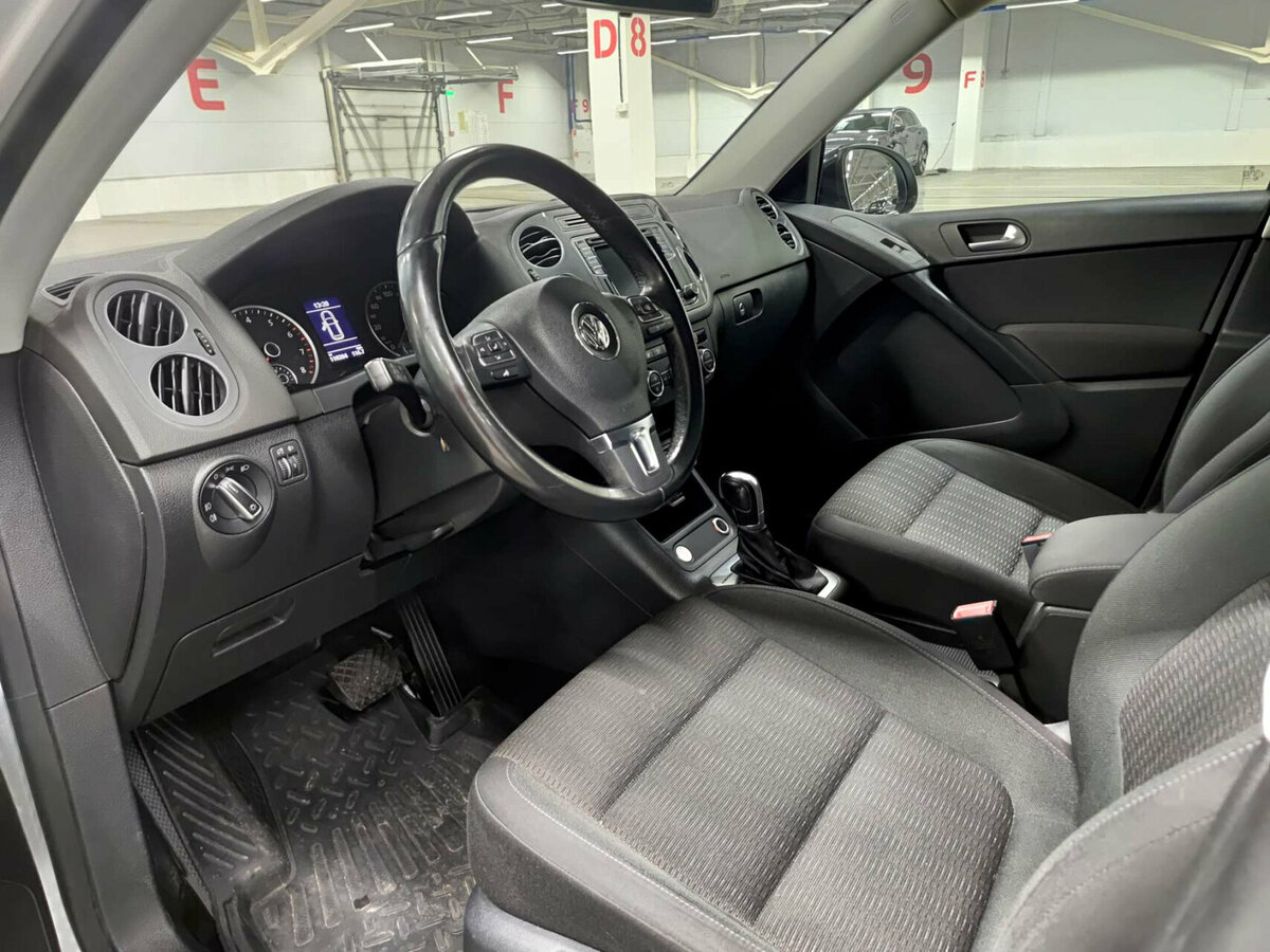 Фольксваген Тигуан б/у, 2016, Автоматическая. Фото: #15