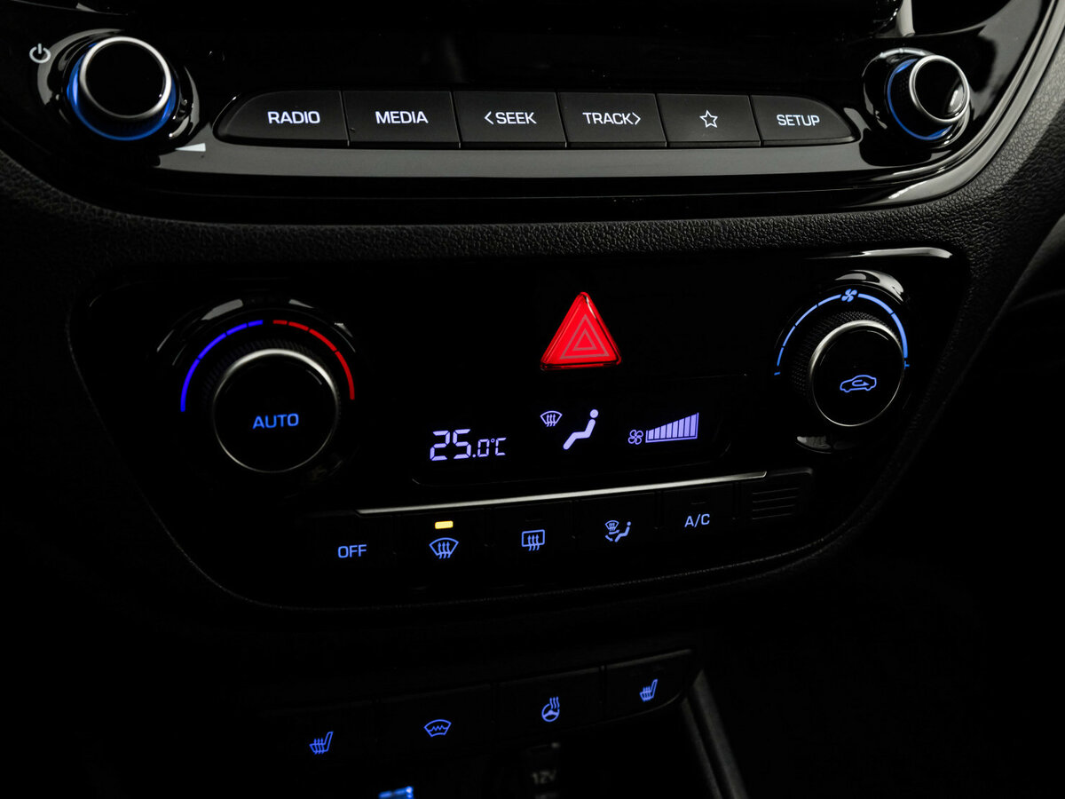 Хендай Солярис б/у, 2020, Механическая. Фото: #12