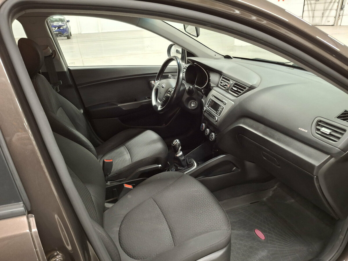 Киа Рио б/у, 2017, Механическая. Фото: #10