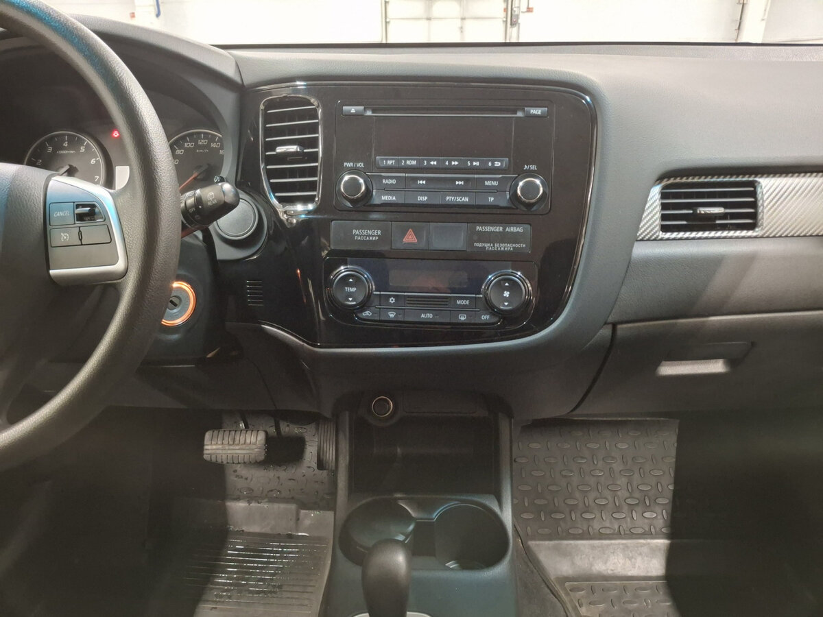 Митсубиши Оутлэндер б/у, 2014, Вариатор. Фото: #13