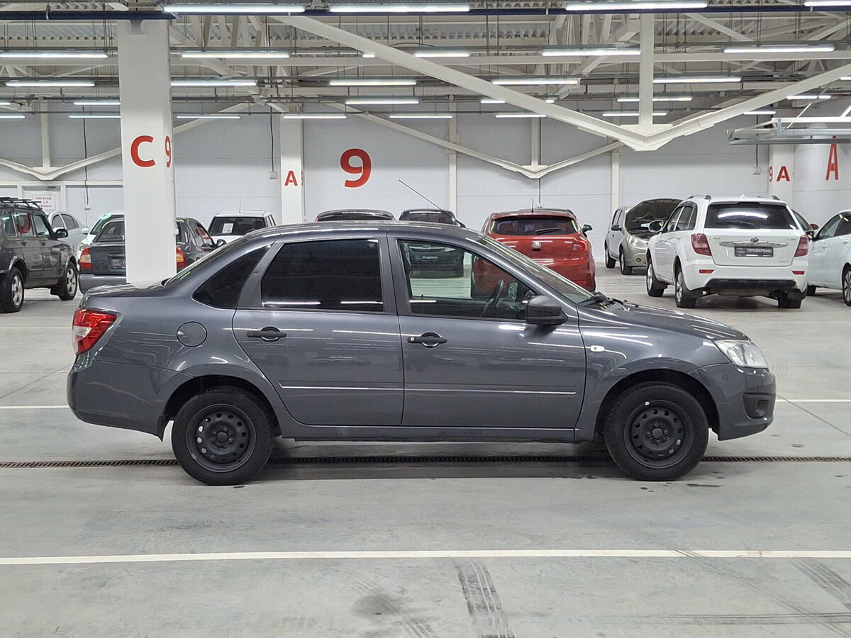 Лада (ВАЗ) Гранта б/у, 2018, Механическая. Фото: #3