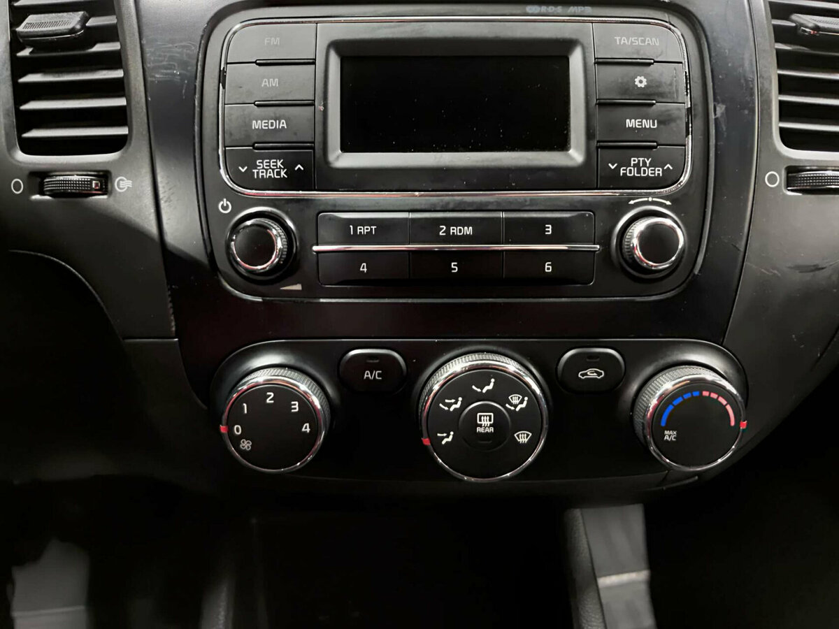 Киа Церато б/у, 2013, Механическая. Фото: #17